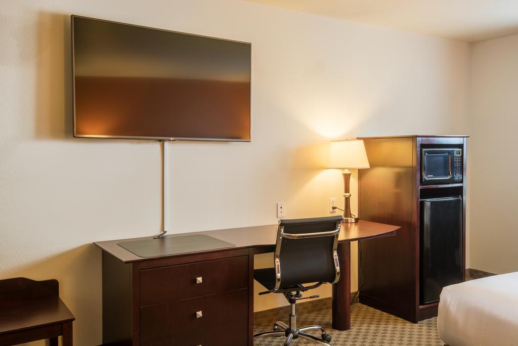 Red Lion Inn & Suites Юджийн Екстериор снимка